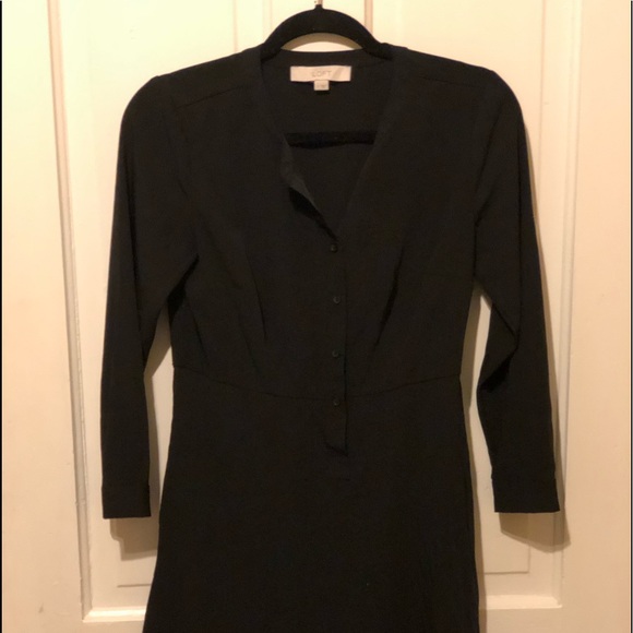 LOFT Dresses & Skirts - 👗 3 for $20 Fit & flare, v-neck 3/4 sleeve EUC